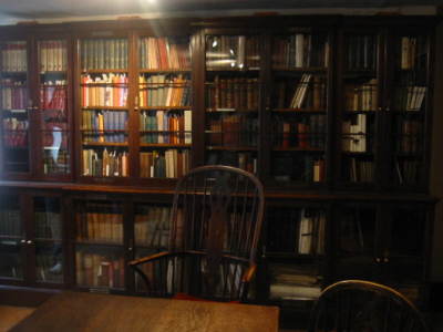 Dickens' library